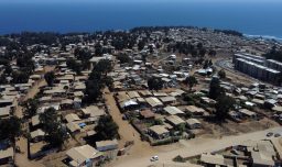 Familia interpone recurso de protección para frenar su desalojo en megatoma de San Antonio: Operativo se realizará este lunes