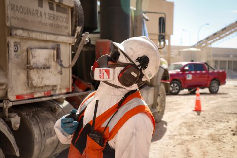 Automatización en la industria minera: ¿Cuáles son sus beneficios y qué desafíos implica?