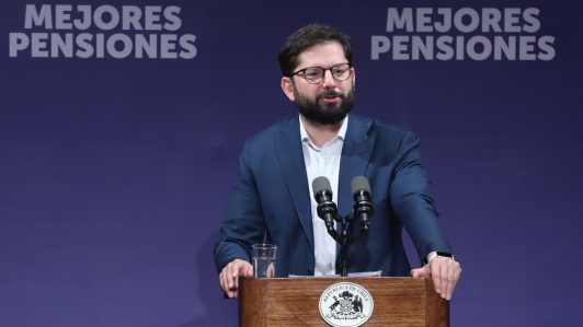 Tensión oficialista: Boric llama a la unidad en el progresismo y pide "dejar de lado las diferencias y conversar"