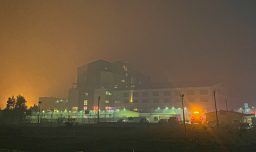 Piden evacuar Hospital Penco-Lirquén ante cercanía de incendios forestales