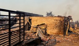 Desafío Levantemos Chile pide donar dinero para ayudar al combate de incendios forestales