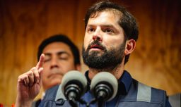 El cruce entre Boric y diputada electa republicana por la respuesta del Gobierno ante los incendios forestales en Biobío