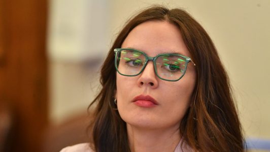 Tras dichos de “apitutamiento”: Vallejo afirma que "ningún cargo de confianza permanece en el Gobierno después del 11 de marzo"