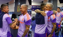 "Sonrié la esférica": Eduardo Vargas y Charles Aránguiz vivieron tierno reencuentro en el CDA