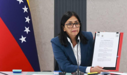 Supremo ordena que Delcy Rodríguez asuma como presidenta encargada tras captura de Maduro