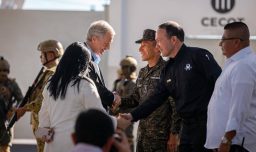 José Antonio Kast en El Salvador: Visitó megacárcel y se reunirá con Nayib Bukele durante este viernes