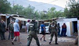 “No permitiremos estas situaciones”: Alcalde de Peñalolén destaca desalojo de toma instalada hace seis años en la comuna