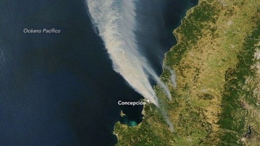 Imagen satelital de la NASA revela la extensión de los incendios forestales de Bíobio y Ñuble