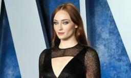 Prime Video revela la primera imagen de Sophie Turner como Lara Croft: Mírala aquí