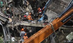 Al menos cuatro muertos y decenas de desaparecidos deja deslizamiento de vertedero en Filipinas