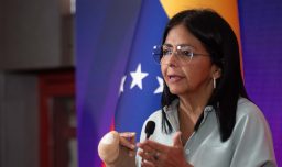 Delcy Rodríguez anuncia desbloqueo de activos venezolanos en EE.UU. tras diálogo con Trump