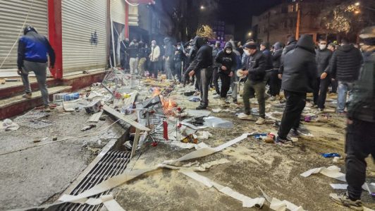 Protestas en Irán: Al menos 45 manifestantes han muerto y más de 2 mil personas han sido detenidas