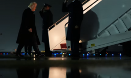 Trump considera una posible intervención militar en Irán