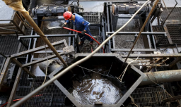 Administración Trump exige a Venezuela cortar lazos con adversarios de EE.UU. para reanudar producción petrolera