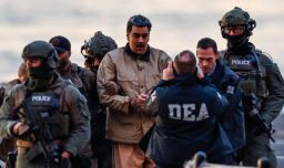 Nicolás Maduro y su esposa llegan a Manhattan donde comparecerán ante tribunales