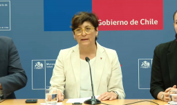 Ministra Aguilera descarta "privilegios" en atención de urgencia de su madre: "No hice ninguna presión"