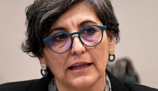 Diputados RN solicitan a Fiscalía la apertura de una investigación por posible intervención irregular de la ministra de Salud