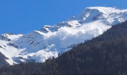 Avalancha en estación de esquí deja tres fallecidos en los Alpes franceses