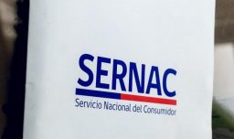 Sernac oficia a empresa de conservas por presencia de peligrosa bacteria en lote de choritos en aceite