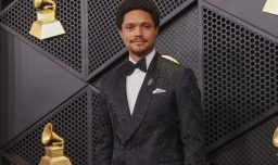 Donald Trump amenaza con denunciar a presentador de los Grammy por decir que estuvo en la isla Eipstein: “Patético y sin talento”