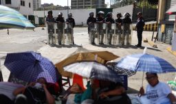 Venezuela: Familiares de presos políticos se unen a huelga de hambre en Caracas para pedir liberación