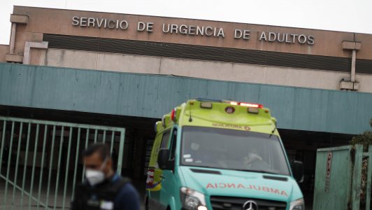 Contraloría detecta esperas de hasta 18 horas en urgencia y licencias médicas por más de ocho años en el Hospital San José