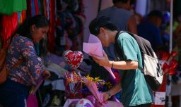 Cautela financiera en San Valentín: 6 de cada 10 chilenos gastarán menos de $50 mil