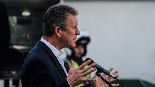 Advertencias de EE.UU y un decreto anulado: Cómo se sucedieron los hechos sobre el cable submarino a China