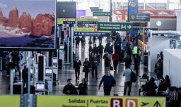 Por paro general: Aeropuerto de Santiago anuncia la cancelación de todos los vuelos hacia Argentina