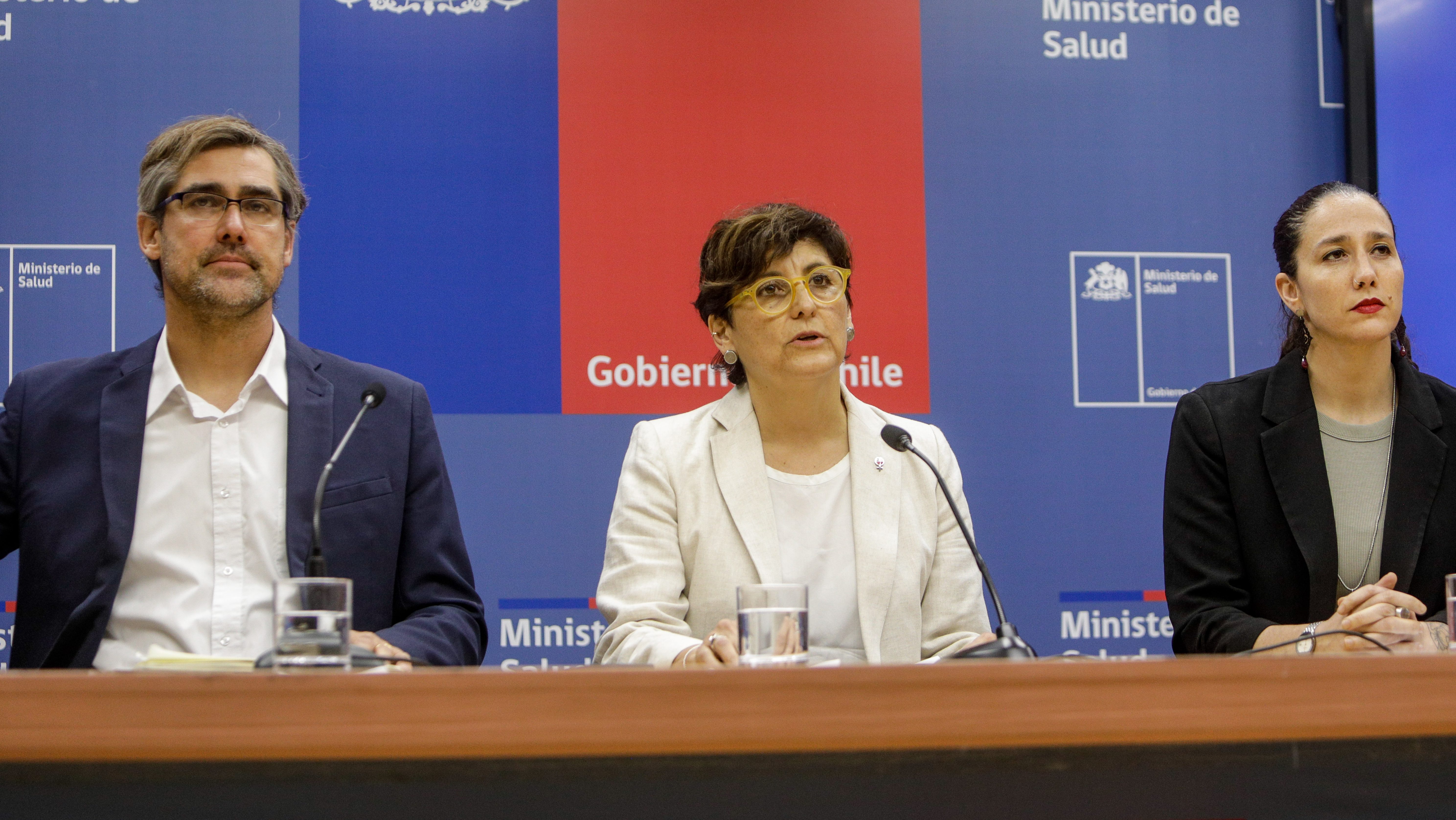 Minsal destaca que 2,7 millones de personas salieron de la lista de espera “No GES” en 2025