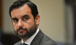 Ministro de Justicia advierte tras liberaciones erróneas: “Puede haber error administrativo, pero también corrupción y sabotaje”