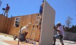 Líder de red que estafó a damnificados por los incendios forestales queda en prisión preventiva