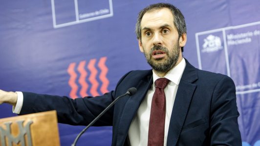 Grau, ministro de Hacienda: "Existe incertidumbre respecto a cómo van a evolucionar los ingresos fiscales en el futuro próximo"