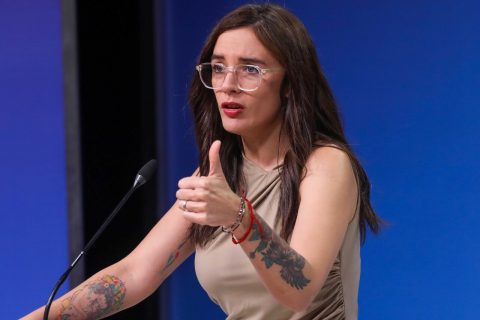 "El futuro presidente Kast va a recibir una remuneración mucho mayor que la del presidente Boric": Vallejo y críticas por "bono de desempeño"