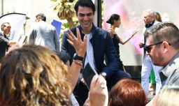 Matteo Bocelli asistió a misa en Viña del Mar antes de su show en el festival: "El Señor viene antes que cualquier cosa"