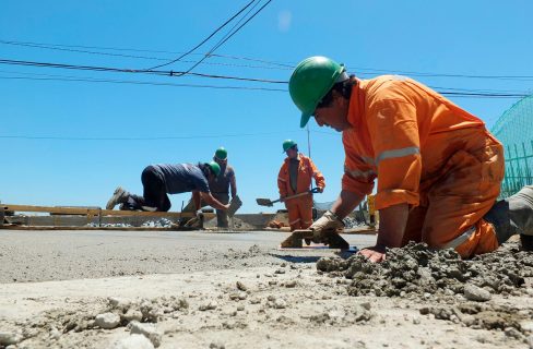 INE: Tasa de desocupación en Chile sube a 8,3% en el trimestre noviembre 2025-enero 2026