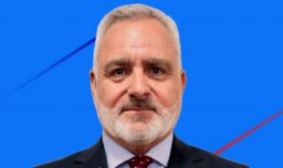 Nuevo nombramiento de Kast: ¿Quién es Christian Bolivar, el general (r) del Ejército que será subsecretario de Fuerzas Armadas?