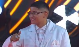 El fenómeno Sinaka: Las reacciones que dejó la aparición del astro de la música urbana chilena en la Gala de Viña 2026