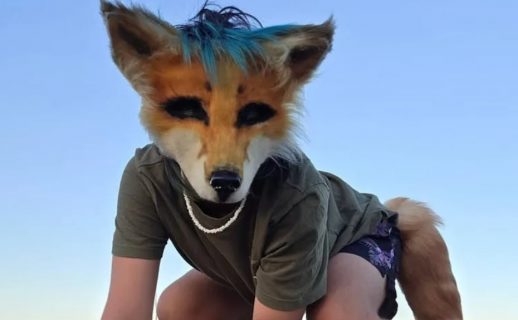 Fenómeno therian: ¿Qué le pasa al cuerpo al caminar o saltar como un animal?