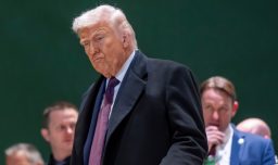 Jeque de Emiratos invierte 500 millones en criptoempresa de la familia Trump antes de la investidura, según investigación