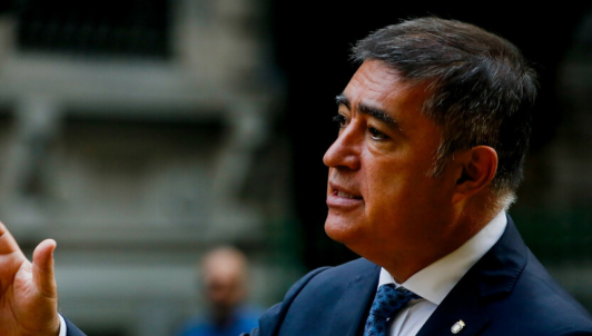 Desbordes y pugna con SLEP por propiedad de colegios: “Planteamos entregar el uso y goce, pero no traspasar el dominio”