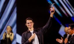 "No sé si lo merezco": El debut de Matteo Bocelli en Viña 2026 provocó suspiros en la Quinta Vergara