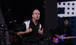 Polarizantes reacciones en la Quinta Vergara frente a Boric y Piñera: Los contrastes que marcaron la rutina de Stefan Kramer en Viña 2026