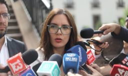 Vallejo replica a Kast por críticas a candidatura de Bachelet: "Gobernar es caminar y mascar chicle al mismo tiempo"