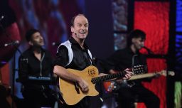 "Fome y más de lo mismo": Kramer no logra conquitar al público de redes sociales con su rutina en Viña 2026