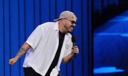 "Tu humor era fome y punto": Chilenos recuerdan a George Harris en plena rutina de Esteban Düch en Viña 2026