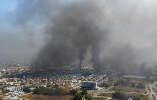 Texas moviliza agentes a la frontera con México ante "violencia de los carteles"