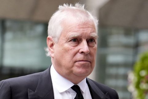 Rey Carlos está "listo para apoyar" a la policía frente nuevos antecedentes sobre Andrés y Jeffrey Epstein