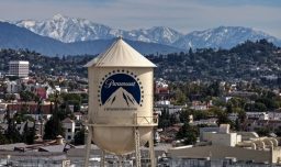 Netflix se retira de compra de Warner Bros. y despeja el camino a Paramount