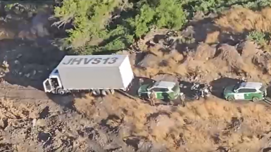 Persecución interregional: Operativo recupera camión robado con 18 toneladas de paltas